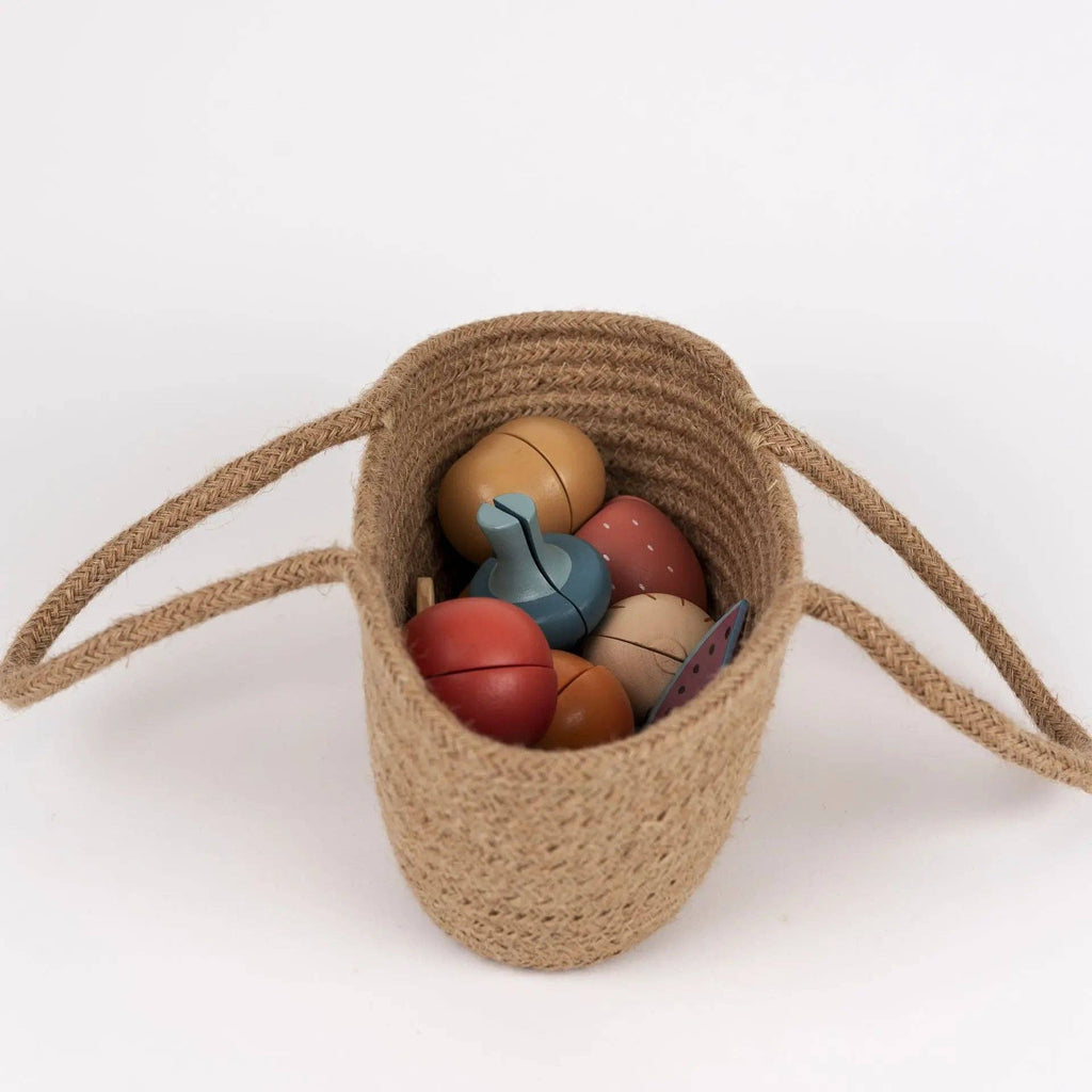 Ensemble de fruits et légumes en bois