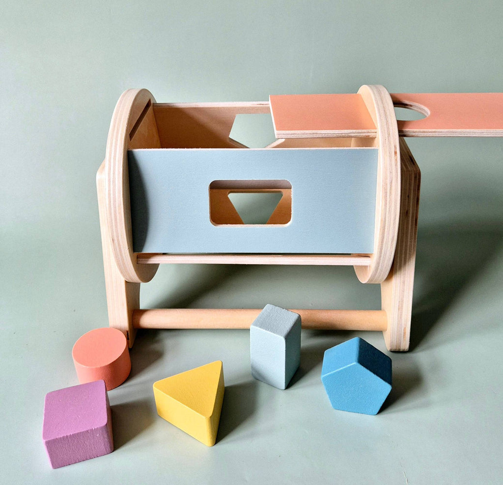 Jouet en bois rotatif Montessori pour tri des formes – Stimule le développement moteur Rammelaartje