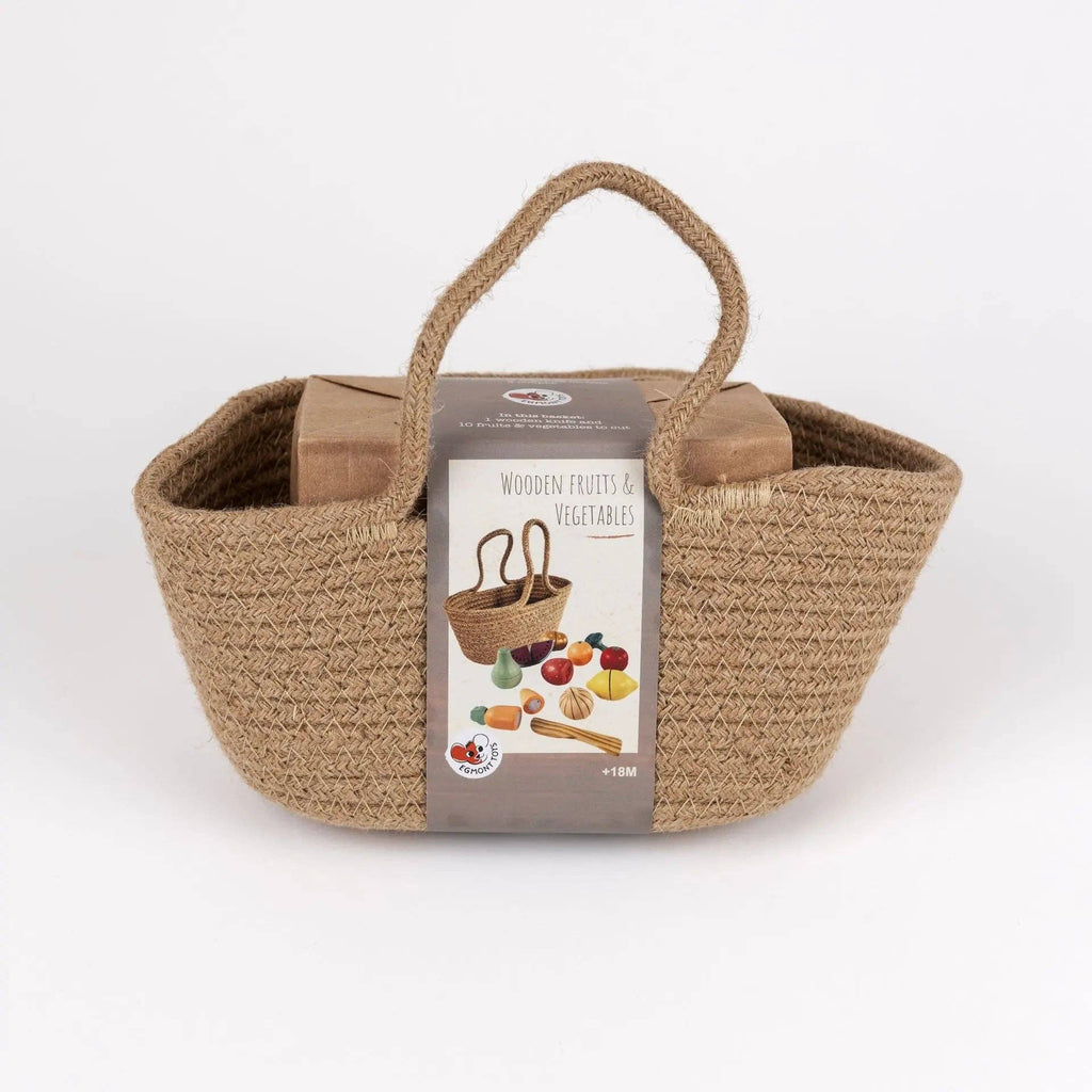 Ensemble de fruits et légumes en bois