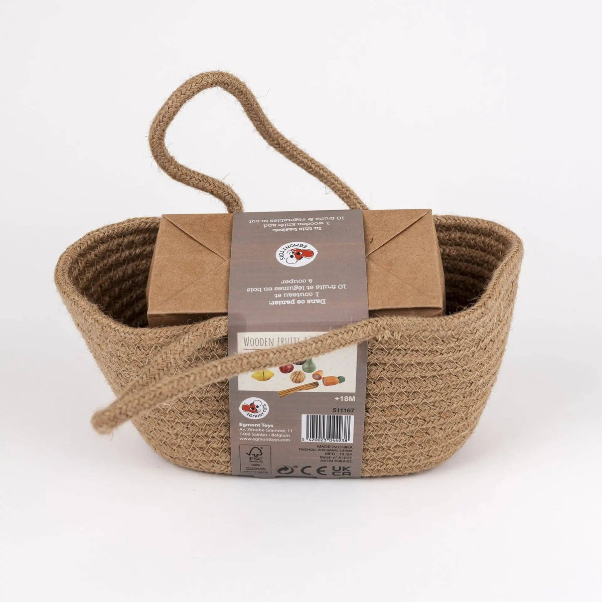 Ensemble de fruits et légumes en bois