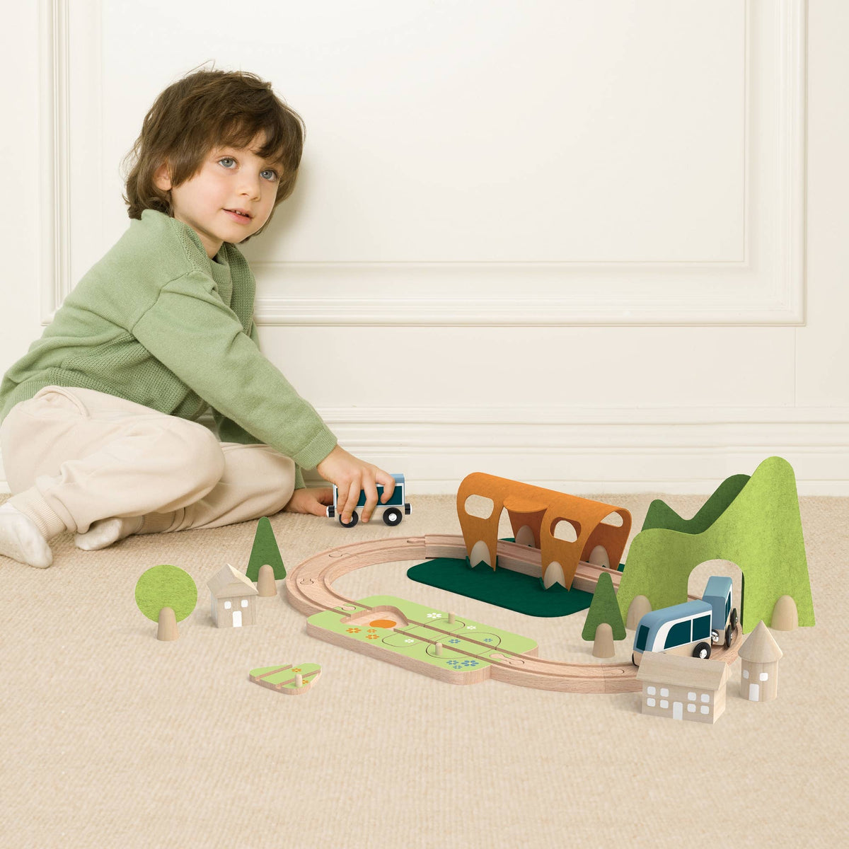 Petit Train du Monde en bois certifié FSC – Dès 3 ans