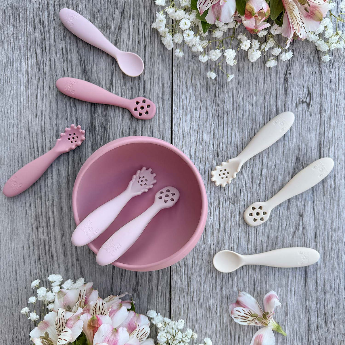 Lot de 3 pré-cuillères bébé en silicone mauve pâle – Bientôt disponible
